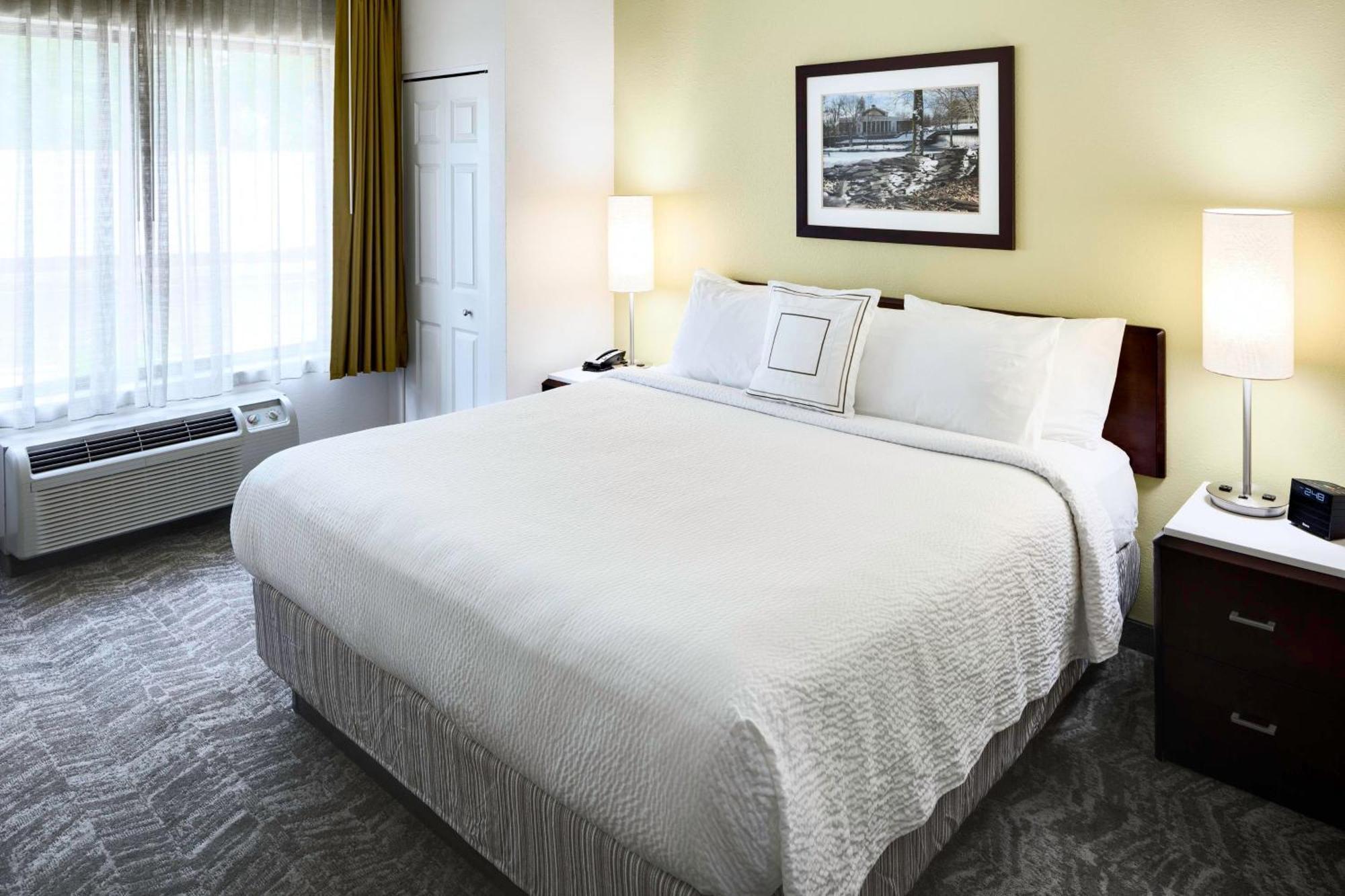 Springhill Suites Milford Exterior foto